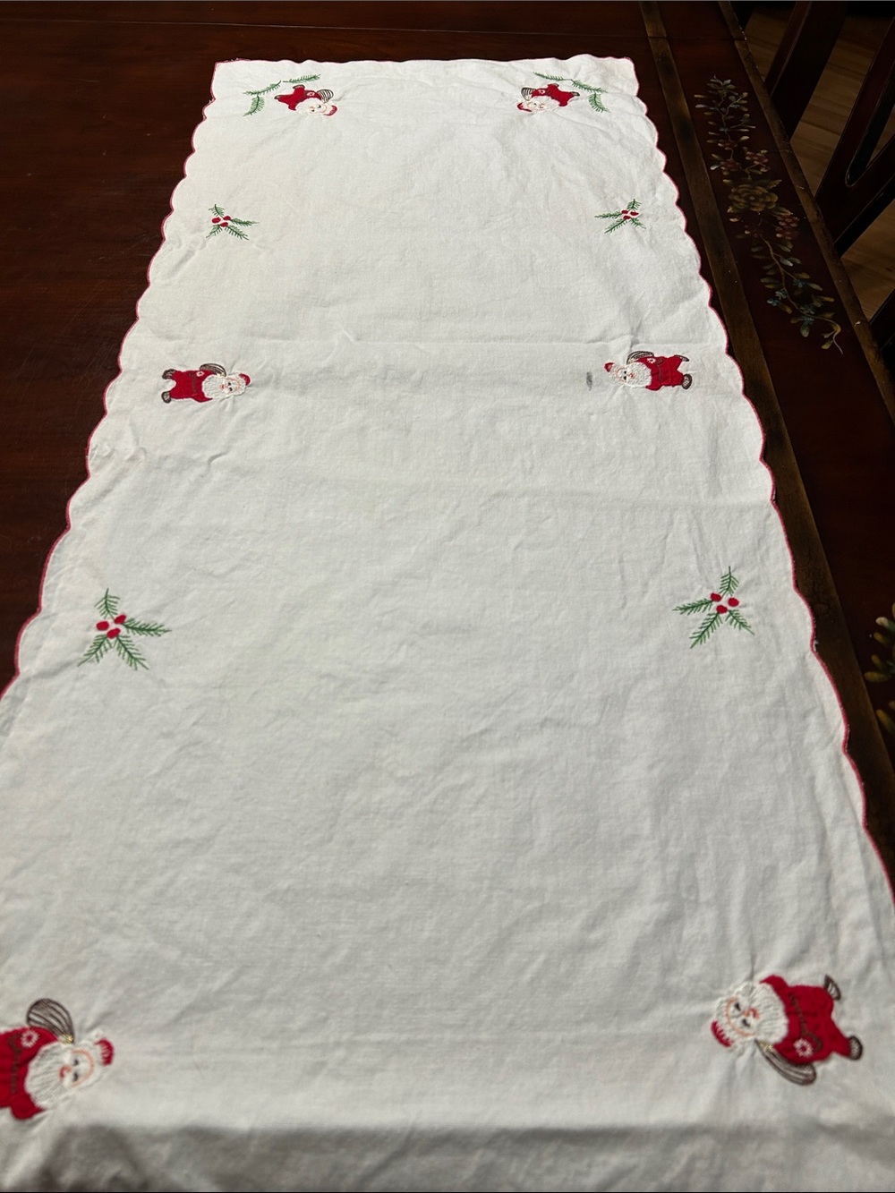 Christmas Table Runner 68” x 15” Embroidered Santa Holly Scalloped Edge